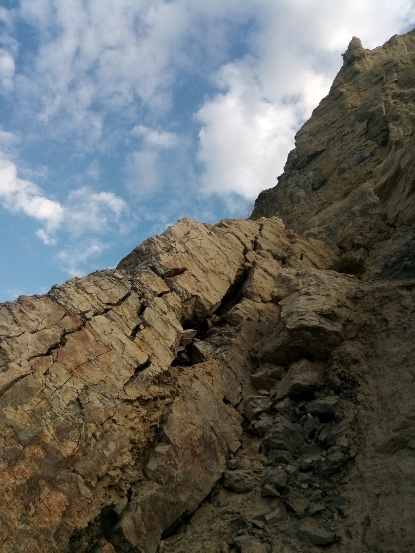 Для геологов - это настоящий рай для исследований.