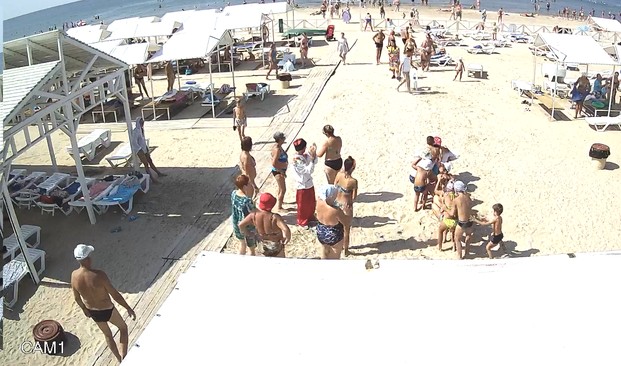 Пляж санатория «Родник» в Анапе.